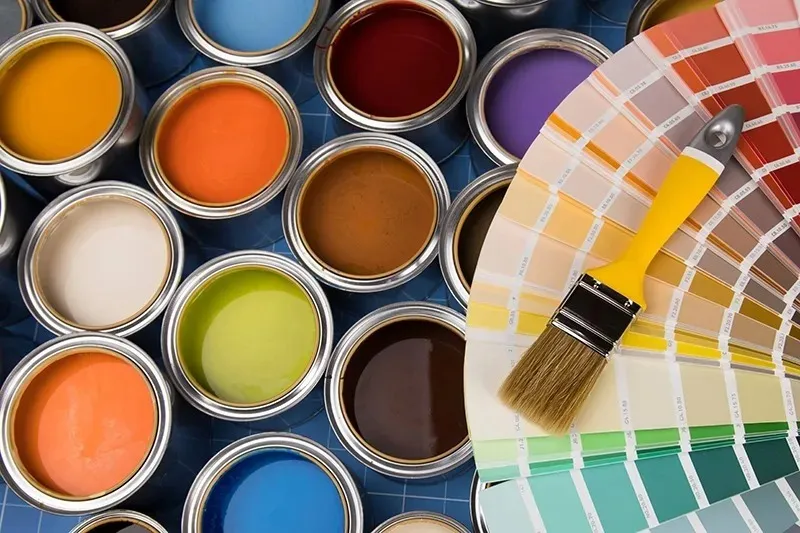 長持ちする塗料を選ぶ：耐用年数と費用対効果で考える外壁塗装のメリット