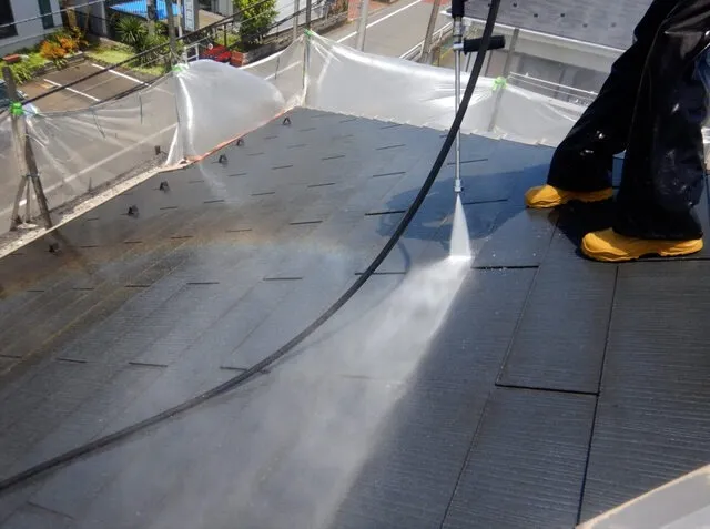 失敗しないための屋根塗装の全工程！実際の工事の流れを解説